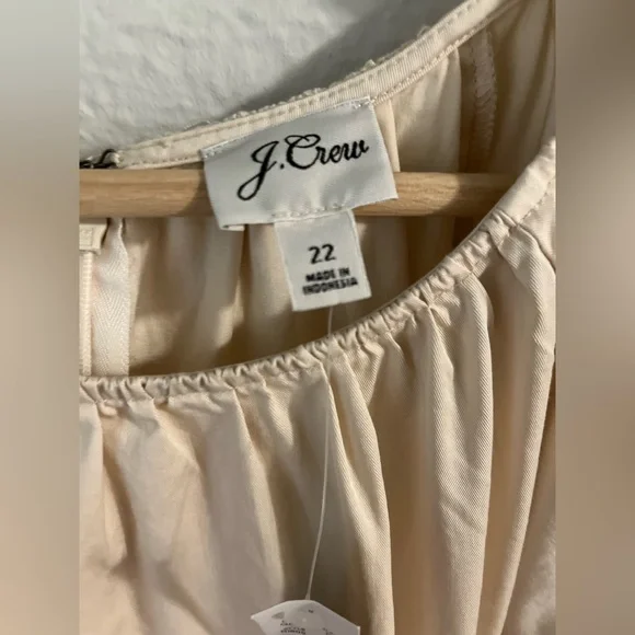 NWT J.Crew Puff-Sleeve Side-Cutout Mini Dress Lightweight Chino Size 22 Sold Out - Picture 9 of 13